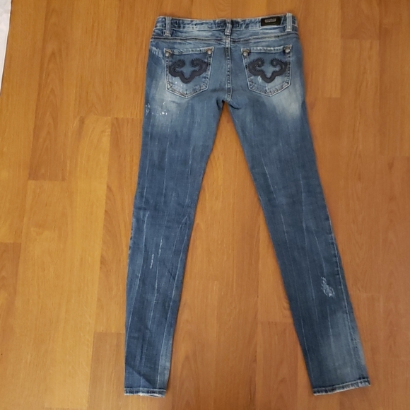 Express Rerock Jeans! - Picture 4 of 5